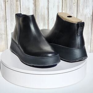 NEW - FitFlop Women's F-Mode Leather Flatform Zip Ankle Boots - Size 7.5